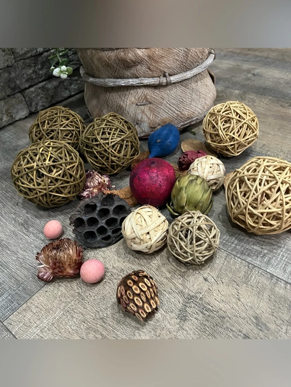 Decorative Driftwood Decorative Wood Balls Pier 1 -EUC